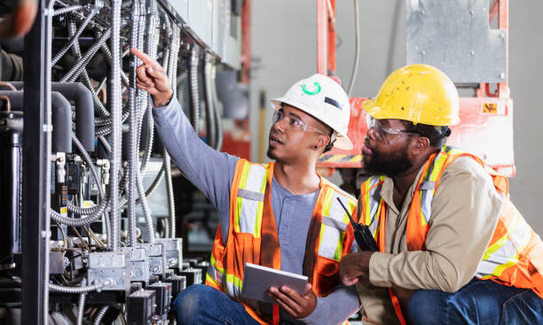 Best Electrician Near Me  in Hendersonville, TN